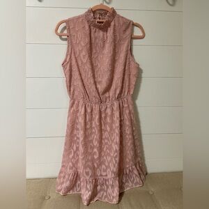 Sleeveless chifffon dress